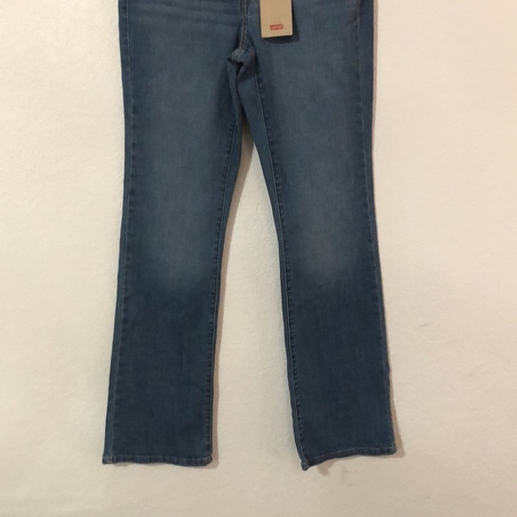 Levis Classic Bootcut Jeans - Picture 3 of 14